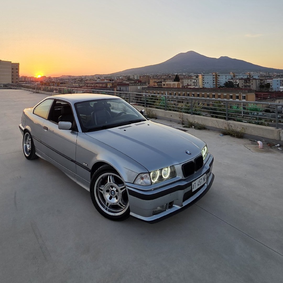 BMW 318