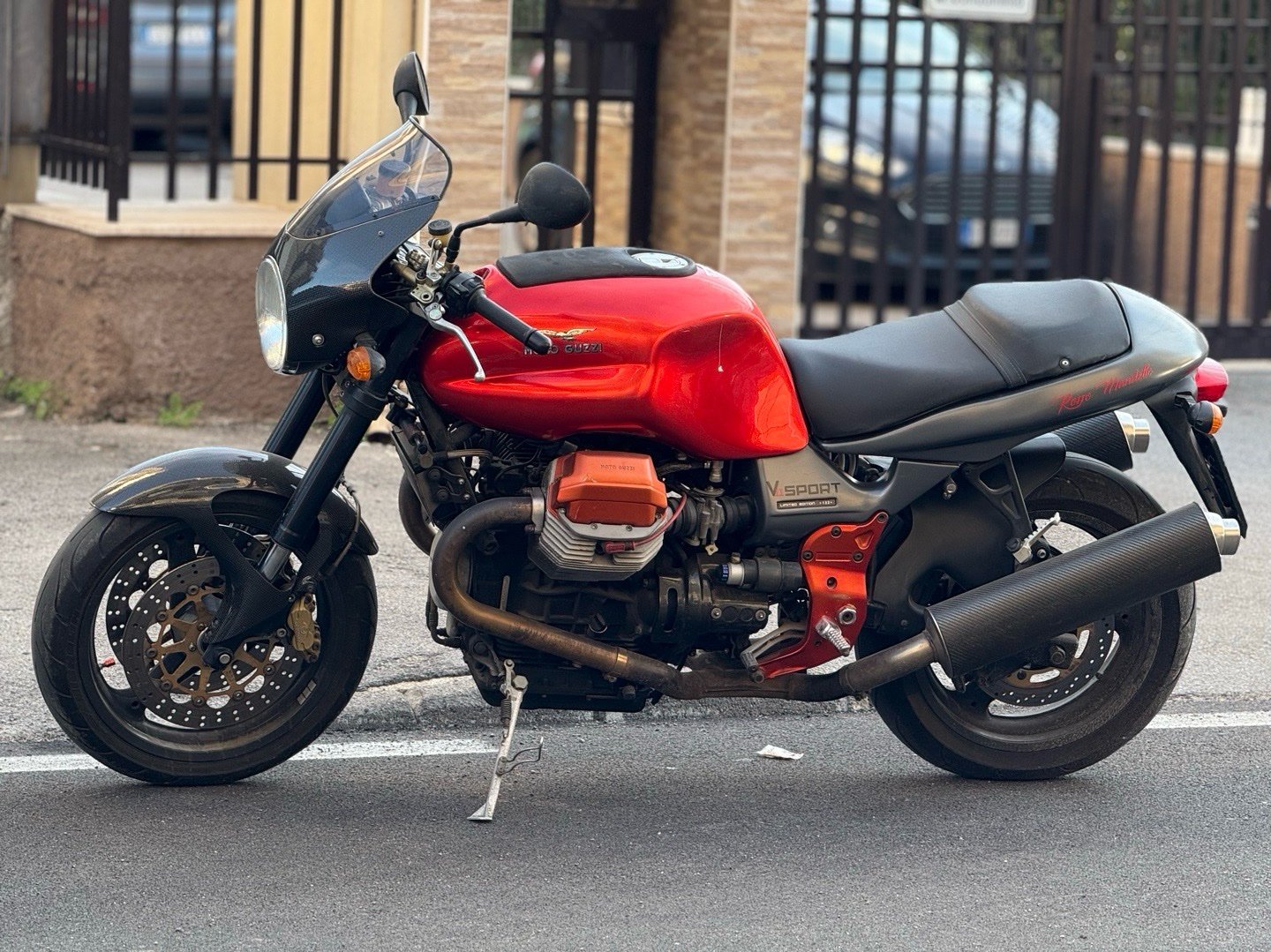 Moto Guzzi V 11