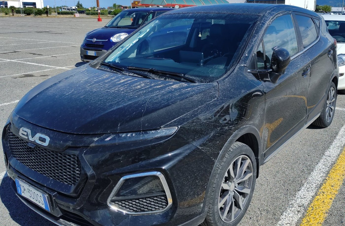 DR Automobiles DR4
